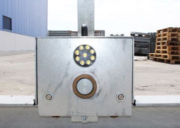 detalle retenedor de trailers